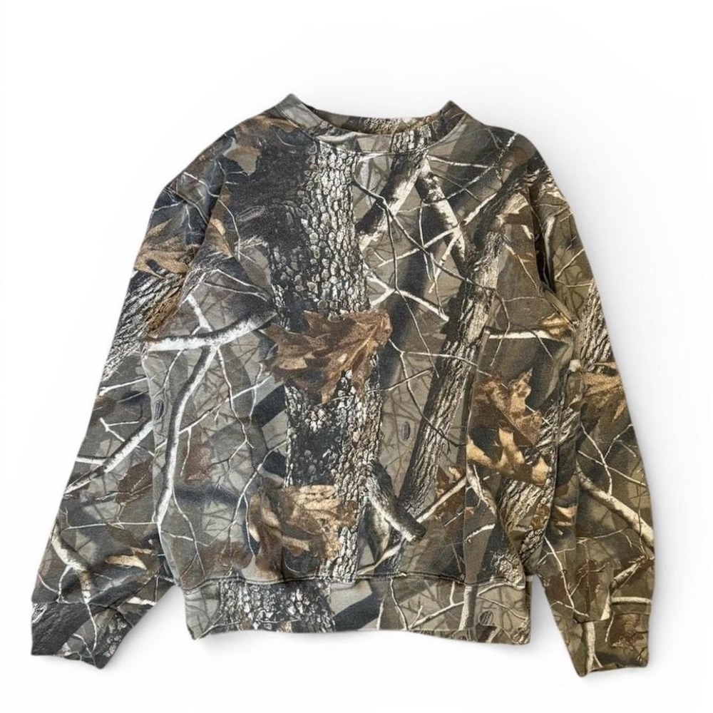 Vintage faded realtree camo crewneck sweatshirt